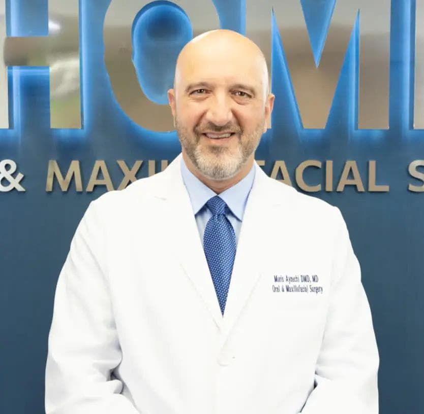 Photo of Dr. Moris Aynechi, DMD, MD