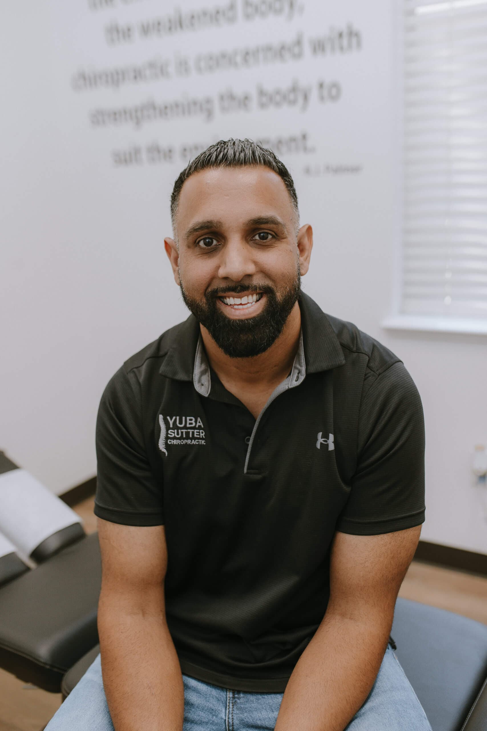 Photo of Dr. Gurj Kalay, DC