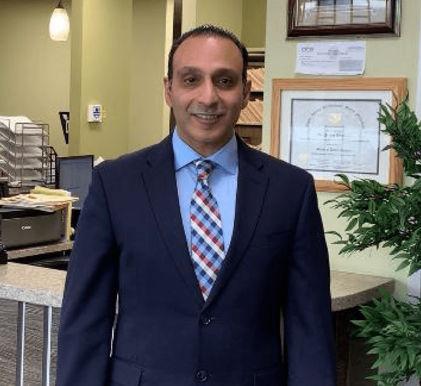 Photo of Dr. Dan Benyamini, DDS