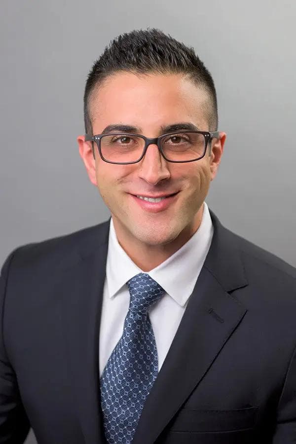 Photo of Dr. Solomon Rojhani