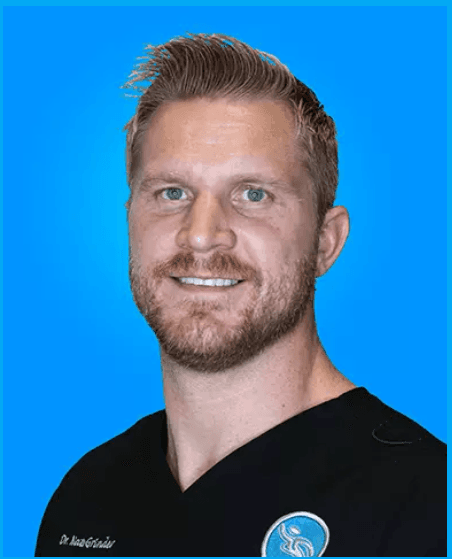 Photo of Dr. Nathan Grinder, DC